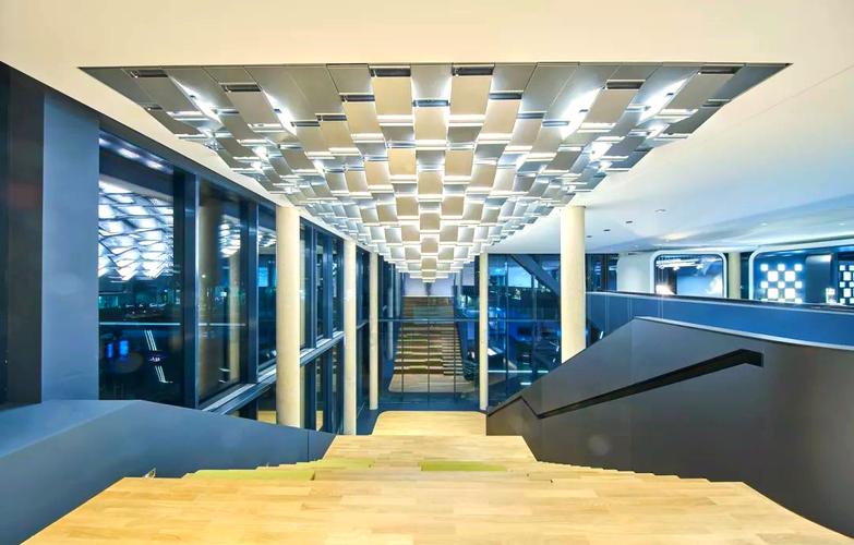 高端企业总部办公室设计,带来强烈视觉冲击力